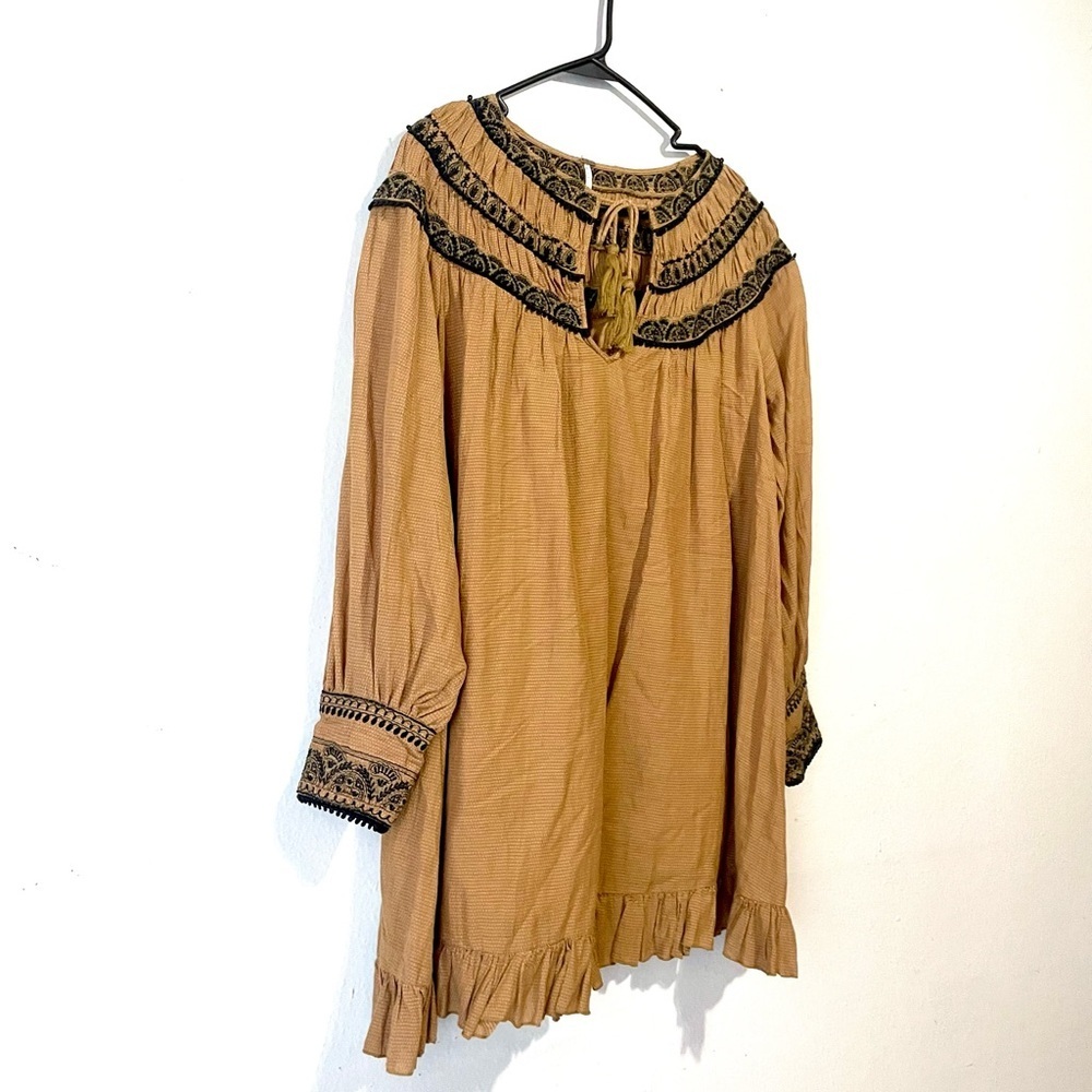 Free‎ People Size M Erin Embroidered Boho Mini Dress Lace Ruffle Cotton Neutral - Picture 4 of 7